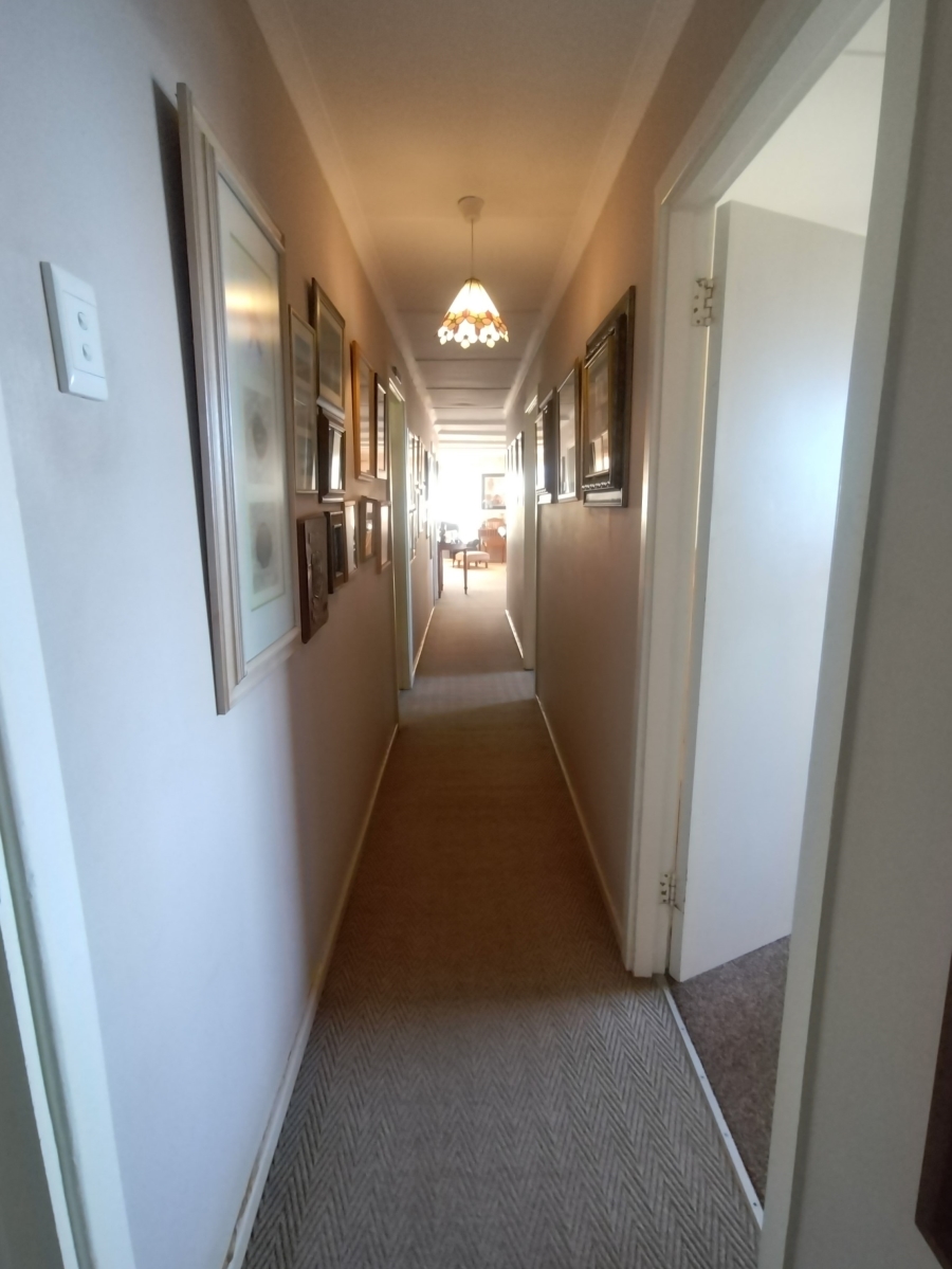 4 Bedroom Property for Sale in Noorsekloof Eastern Cape